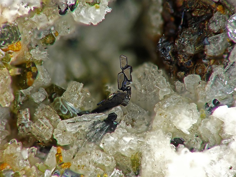 Hematite, Roc de Courlande, Chastreix, Puy-de-Dôme01X3,6mm79phCZ