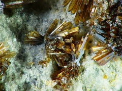 Vanadinite, Laura Mine, Almeria, Andalousie, EspagneX5,4mm138phZS